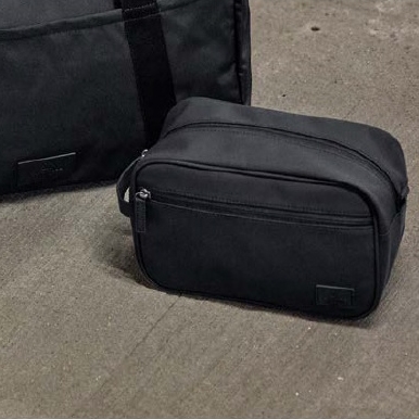 Markberg recycled Indy Weekendtaske og Simon Toiletry Bag - Vejl. udsalgspris kr. 1.898,-